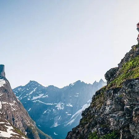 Aak 2* Åndalsnes